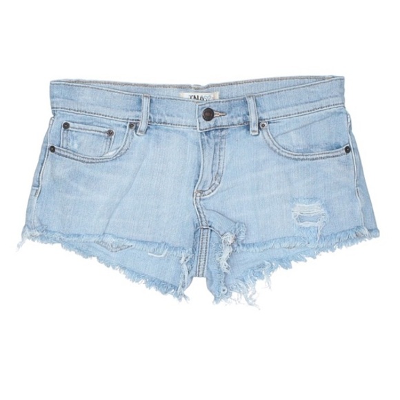 TNA Tried & Tested Distressed Low Rise Denim Short - Picture 1 of 5